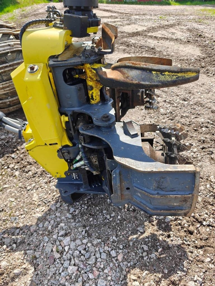 Харвестер John Deere 1270 G: фото 12 Харвестер John Deere 1270 G: фото 12