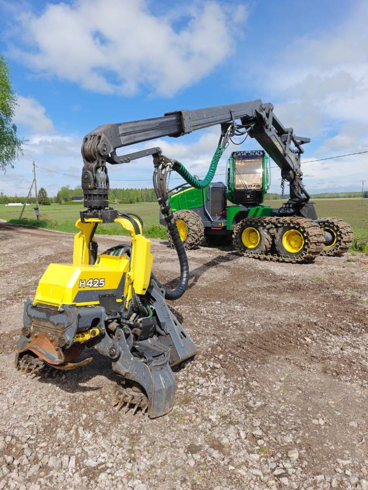 Харвестер John Deere 1270 G: фото 10 Харвестер John Deere 1270 G: фото 10