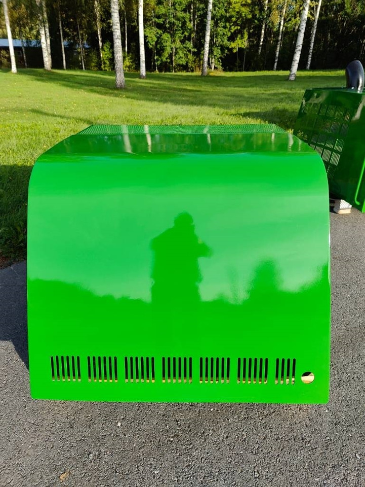 John Deere Hoods For D-serie machines - Капот для Сельскохозяйственной техники: фото 3 John Deere Hoods For D-serie machines - Капот для Сельскохозяйственной техники: фото 3
