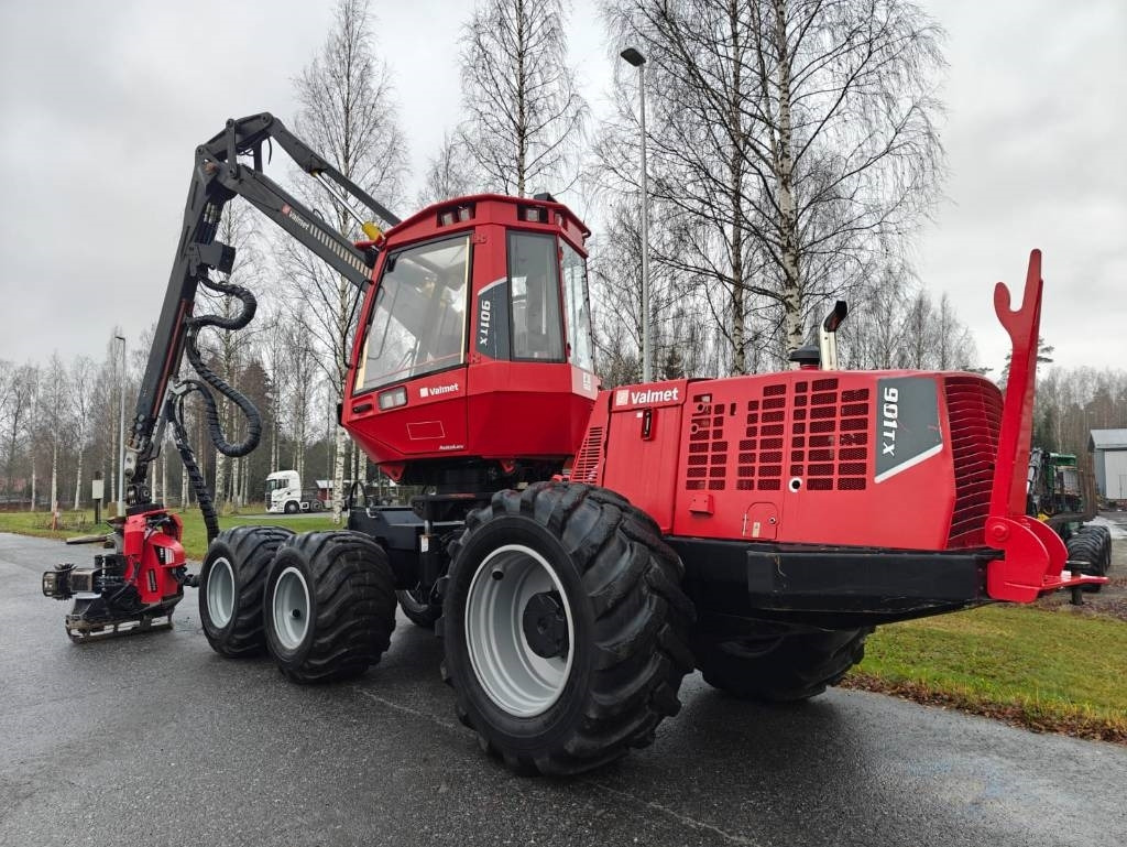 Valmet 901TX - Харвестер: фото 3 Valmet 901TX - Харвестер: фото 3