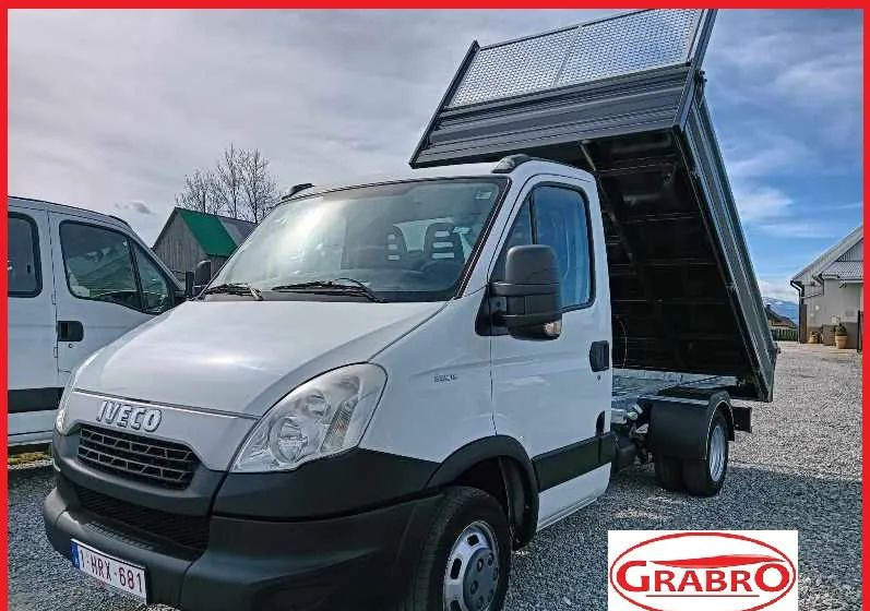 Iveco 35C13, 35C12, 35C14, 35C15 - Малотоннажный самосвал: фото 1 Iveco 35C13, 35C12, 35C14, 35C15 - Малотоннажный самосвал: фото 1