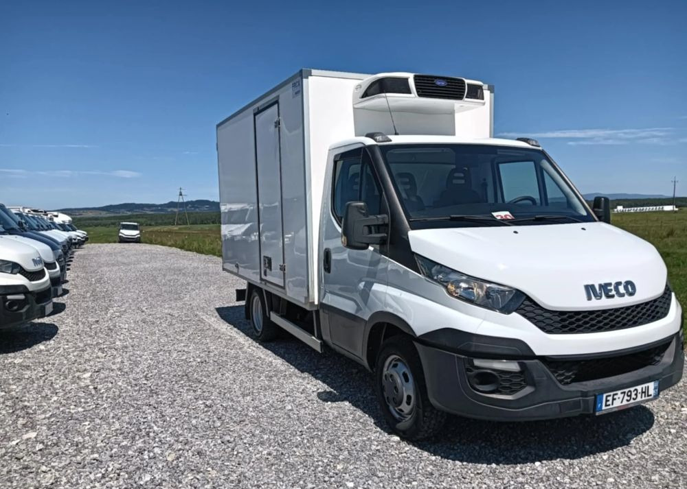 Iveco 35C13, 35C12, 35C14, 35C15 - Малотоннажный рефрижератор: фото 5 Iveco 35C13, 35C12, 35C14, 35C15 - Малотоннажный рефрижератор: фото 5
