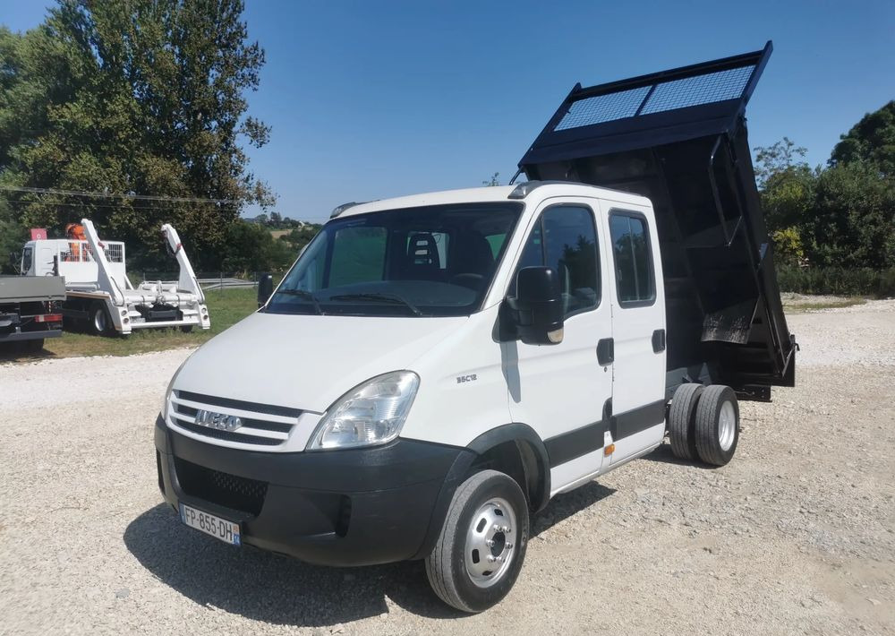 Малотоннажный самосвал Iveco Daily 35C12 Brygadówka wywrotka Dubel hak kiper doka 35C13: фото 1