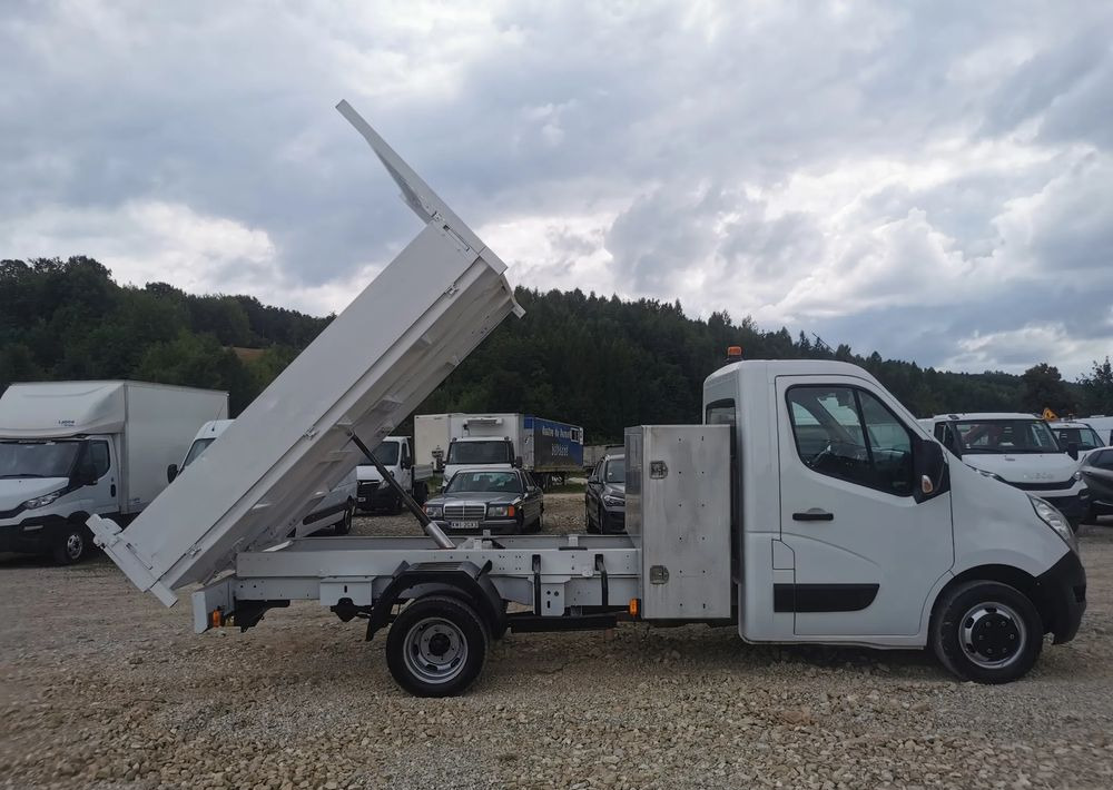 Renault Master Kiper wywrotka 2.3-145KM Hak Bliźniak klimatyzacja Kamera cofania - Малотоннажный самосвал: фото 2 Renault Master Kiper wywrotka 2.3-145KM Hak Bliźniak klimatyzacja Kamera cofania - Малотоннажный самосвал: фото 2
