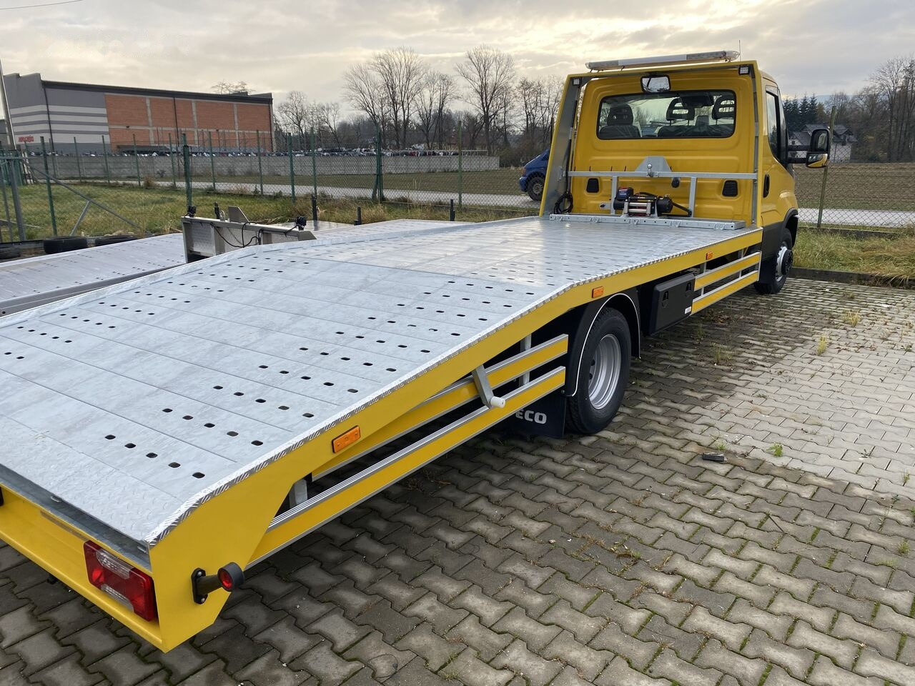 IVECO IVECO DAILY 70C18 laweta Hi-Matic - Эвакуатор: фото 4 IVECO IVECO DAILY 70C18 laweta Hi-Matic - Эвакуатор: фото 4