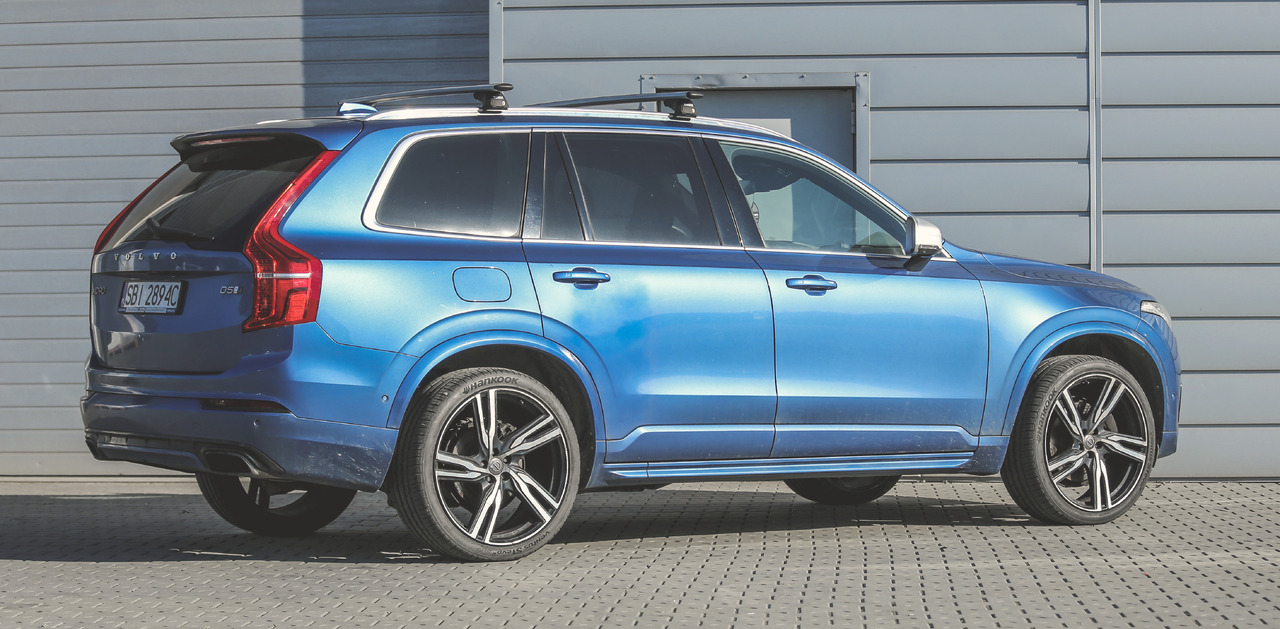 Внедорожник Volvo XC90: фото 11