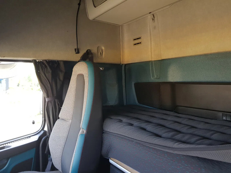 Тягач Volvo FM 420 Globetrotter XL Double tank: фото 16