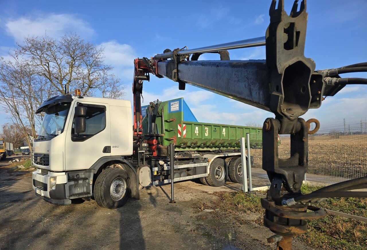 Volvo FE 320 HOOK SYSTEM LITTLE WEELBASE TOP CRANE PALFINGER - Крюковой мультилифт, Автоманипулятор: фото 4 Volvo FE 320 HOOK SYSTEM LITTLE WEELBASE TOP CRANE PALFINGER - Крюковой мультилифт, Автоманипулятор: фото 4