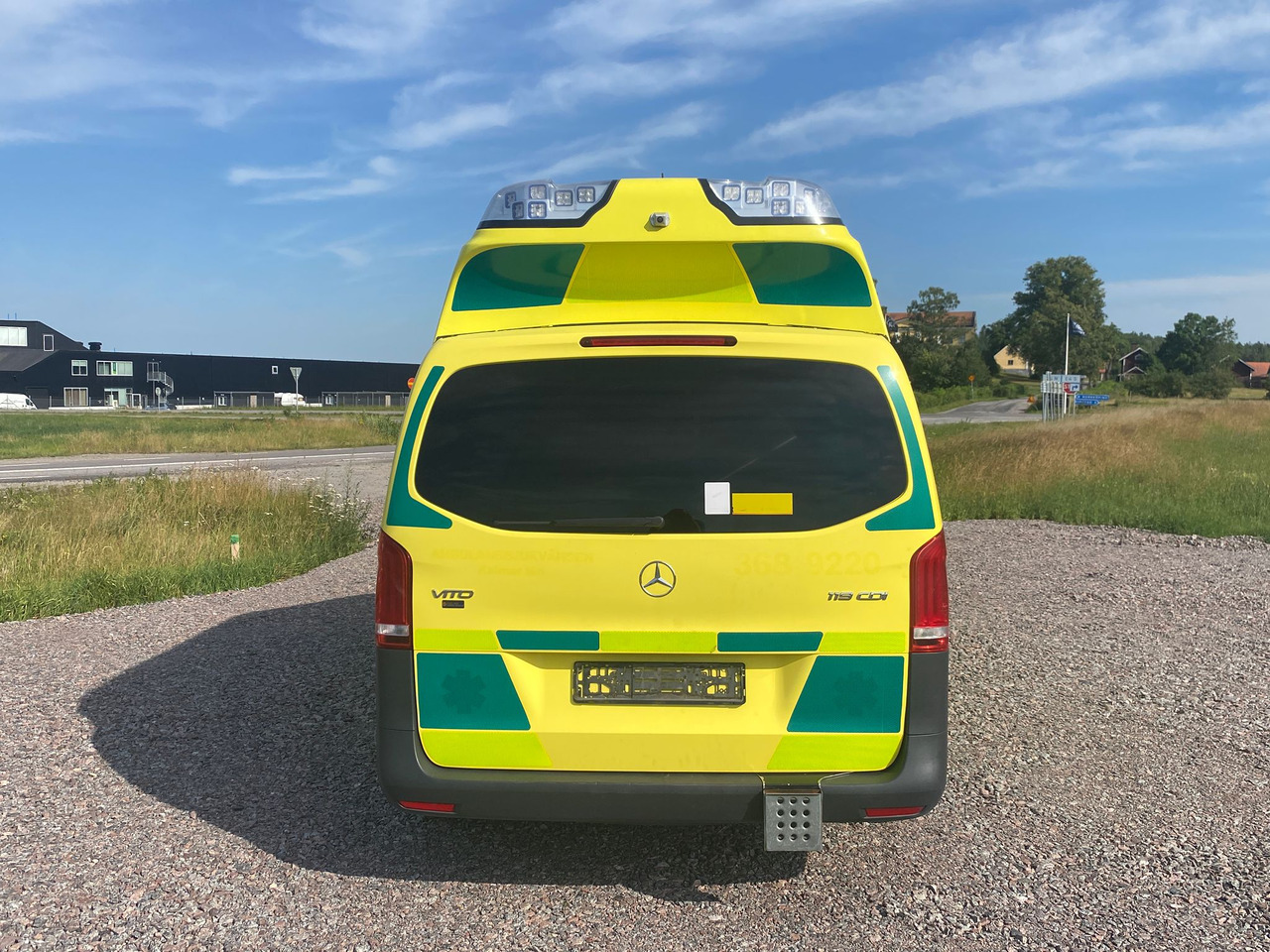 MERCEDES-BENZ Vito 119 4x4 - Ambulans / AMBULANCE - Машина скорой помощи: фото 3 MERCEDES-BENZ Vito 119 4x4 - Ambulans / AMBULANCE - Машина скорой помощи: фото 3