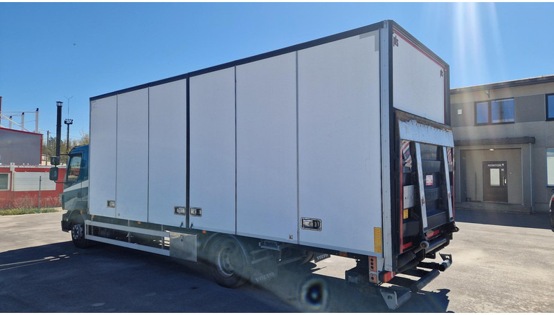 Volvo FL260 4X2 - Грузовик с закрытым кузовом: фото 4 Volvo FL260 4X2 - Грузовик с закрытым кузовом: фото 4