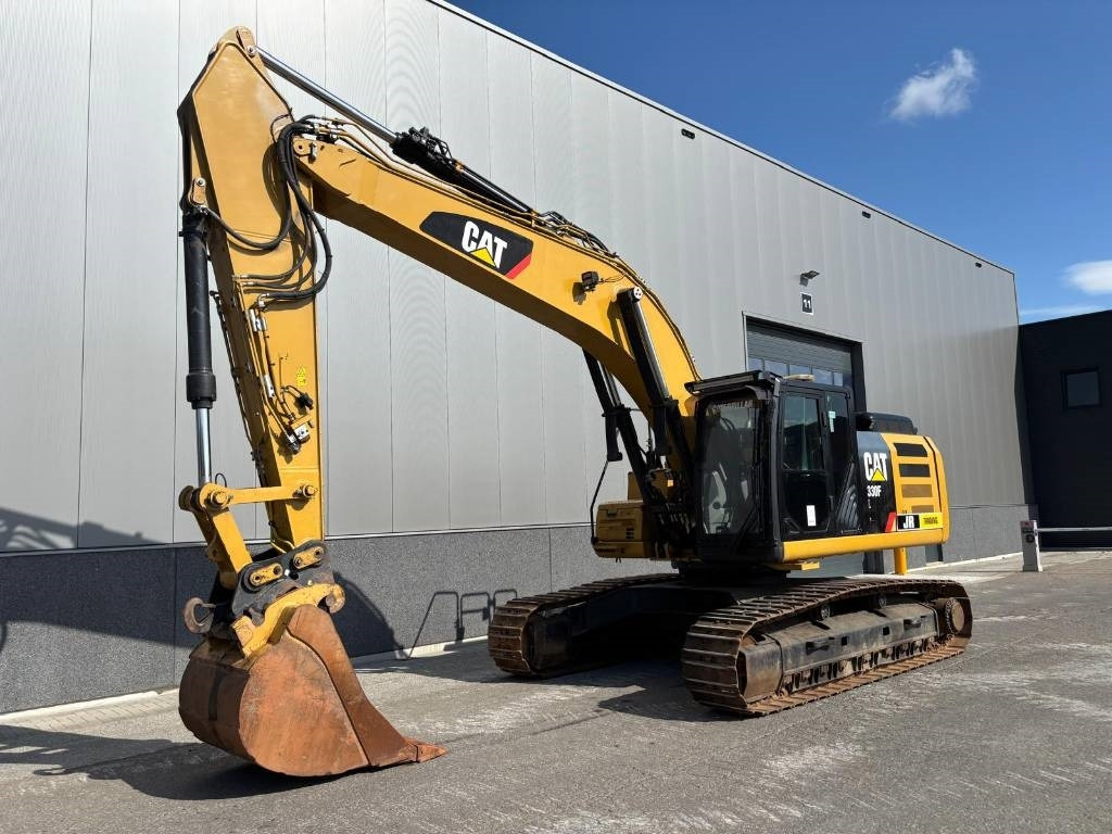 CAT 330 FL - Гусеничный экскаватор: фото 2 CAT 330 FL - Гусеничный экскаватор: фото 2