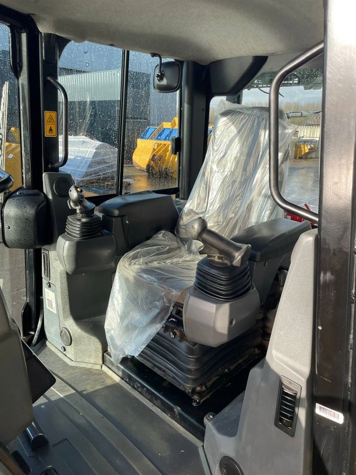 CAT D 6 K 2 LGP  лизинг CAT D 6 K 2 LGP: фото 12