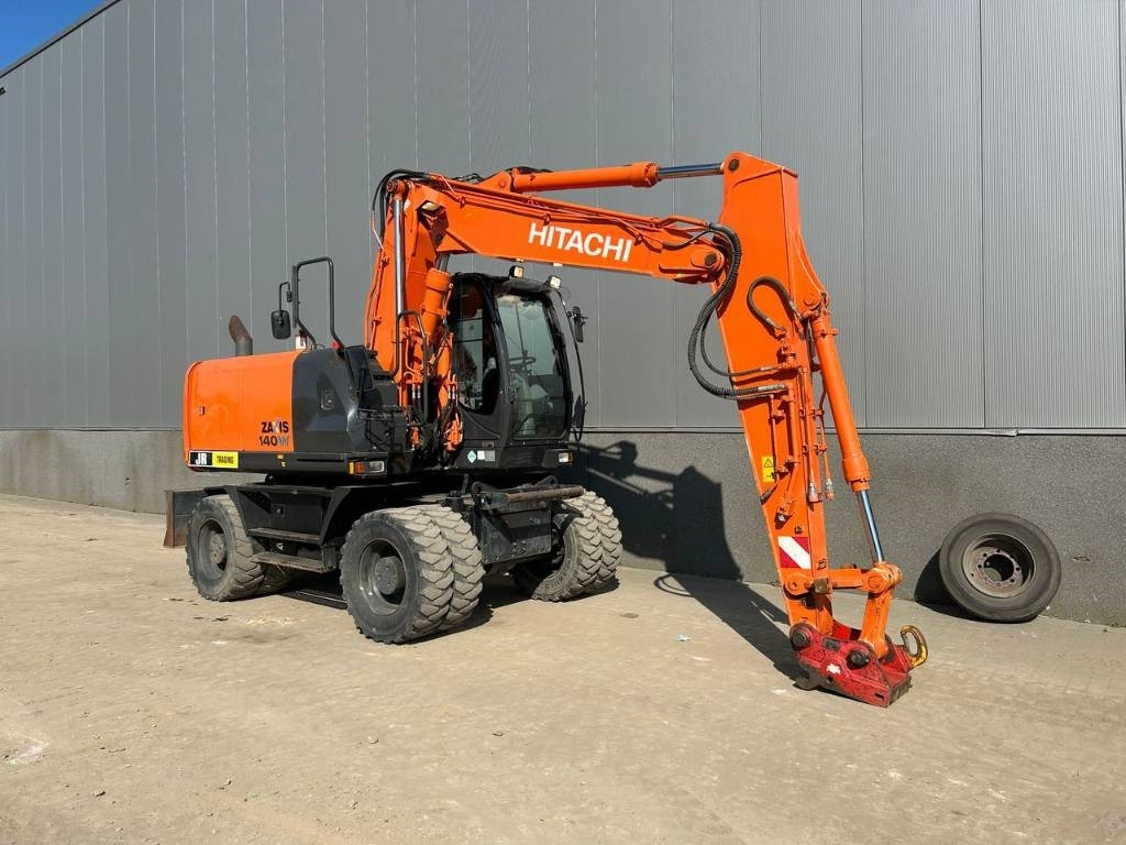 Hitachi ZX 140 W-5B - Колёсный экскаватор: фото 4 Hitachi ZX 140 W-5B - Колёсный экскаватор: фото 4