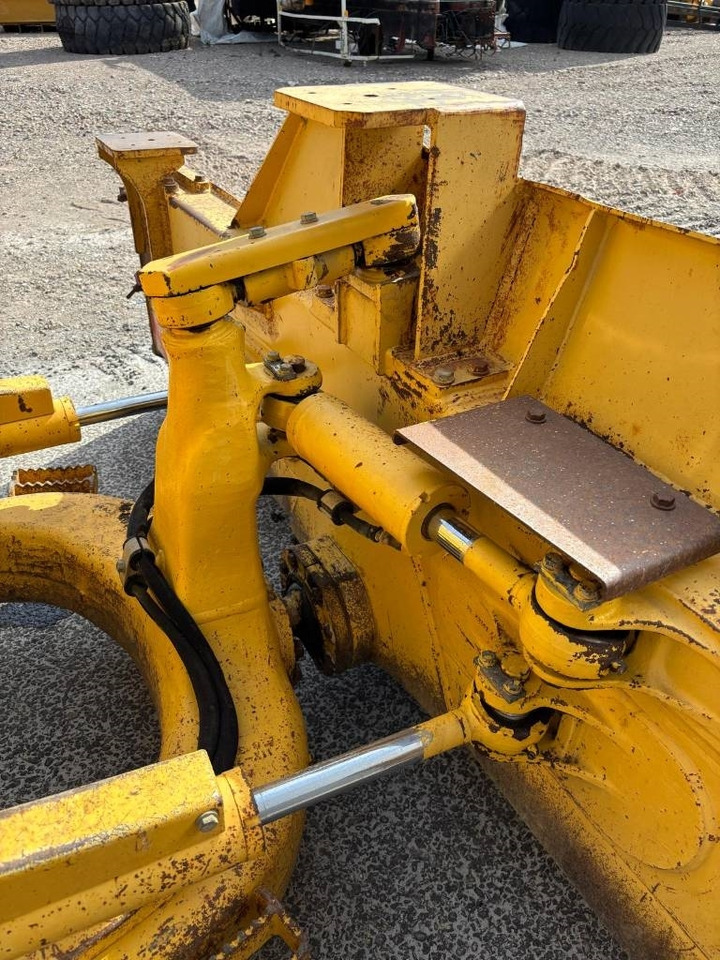 Бульдозер Komatsu D37 PX-23: фото 16 Бульдозер Komatsu D37 PX-23: фото 16