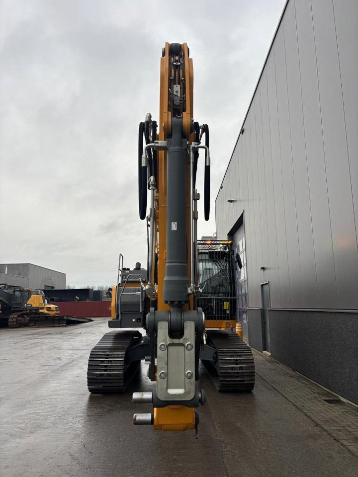 Гусеничный экскаватор Liebherr R 930 LC (New/Unused): фото 8