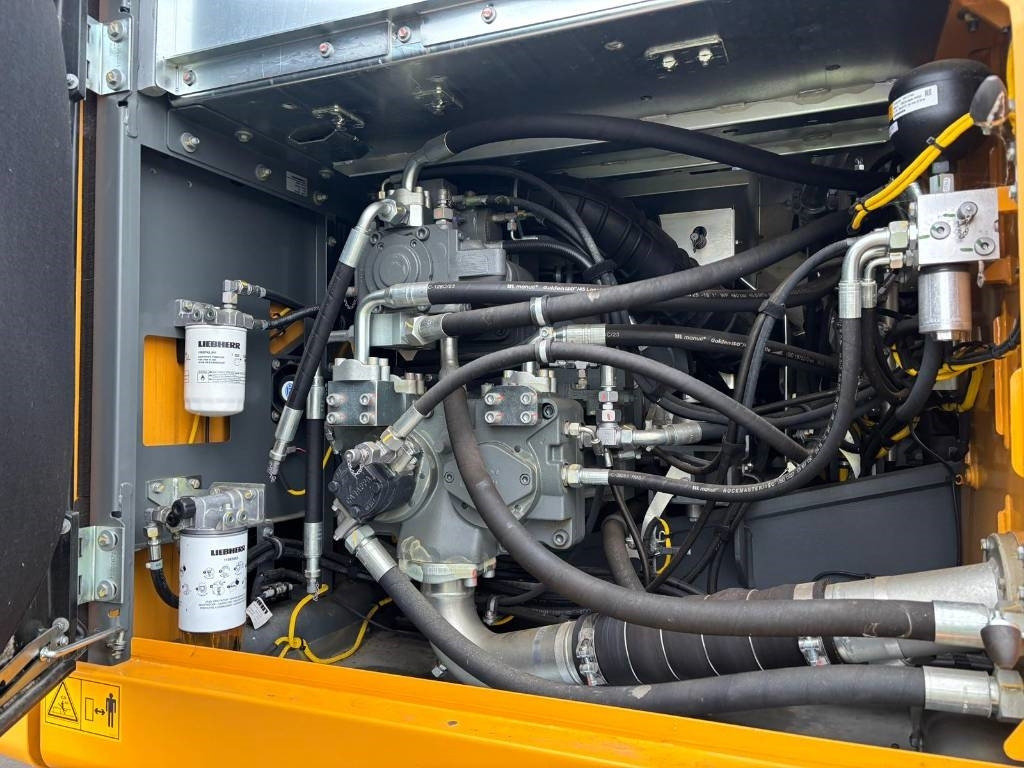 Гусеничный экскаватор Liebherr R 930 LC (New/Unused): фото 17