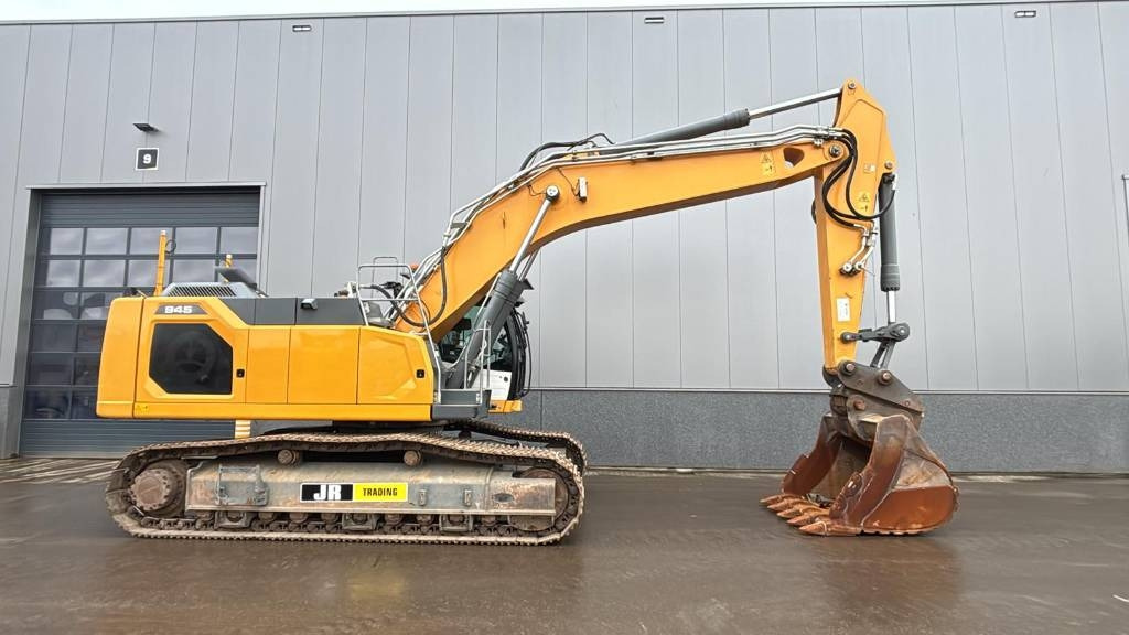 Liebherr R 945 (Coming Soon) - Гусеничный экскаватор: фото 1 Liebherr R 945 (Coming Soon) - Гусеничный экскаватор: фото 1