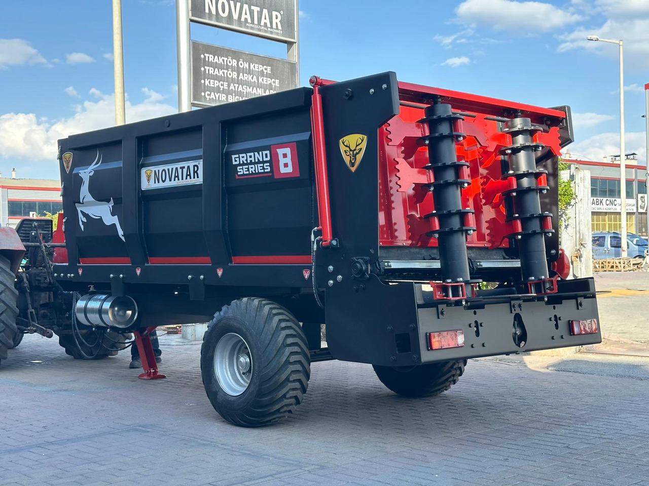 Novatar Manure Spreader 6 m3 - Навозоразбрасыватель: фото 1 Novatar Manure Spreader 6 m3 - Навозоразбрасыватель: фото 1