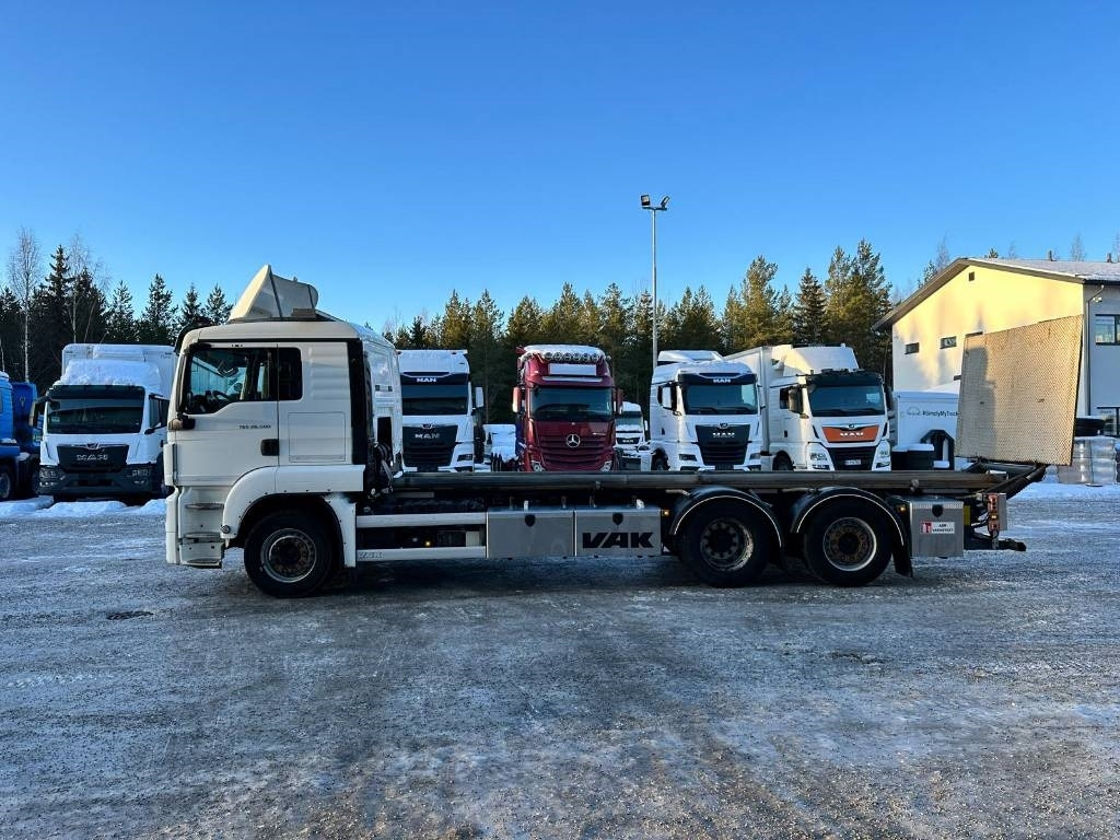 MAN TGX 26.500 konttilaite+pl-nostin,560tkm - Грузовик-контейнеровоз/ Сменный кузов: фото 3 MAN TGX 26.500 konttilaite+pl-nostin,560tkm - Грузовик-контейнеровоз/ Сменный кузов: фото 3