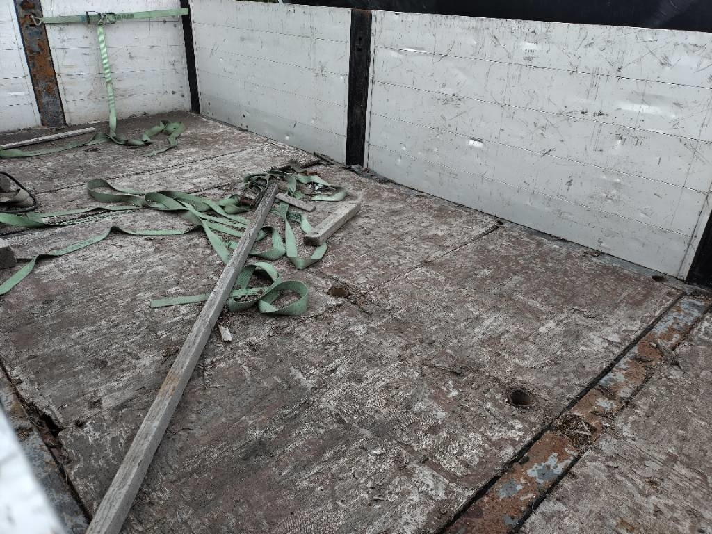 Rahtilava 6,40m nosturitupet+teline - Кузов платформа: фото 5 Rahtilava 6,40m nosturitupet+teline - Кузов платформа: фото 5