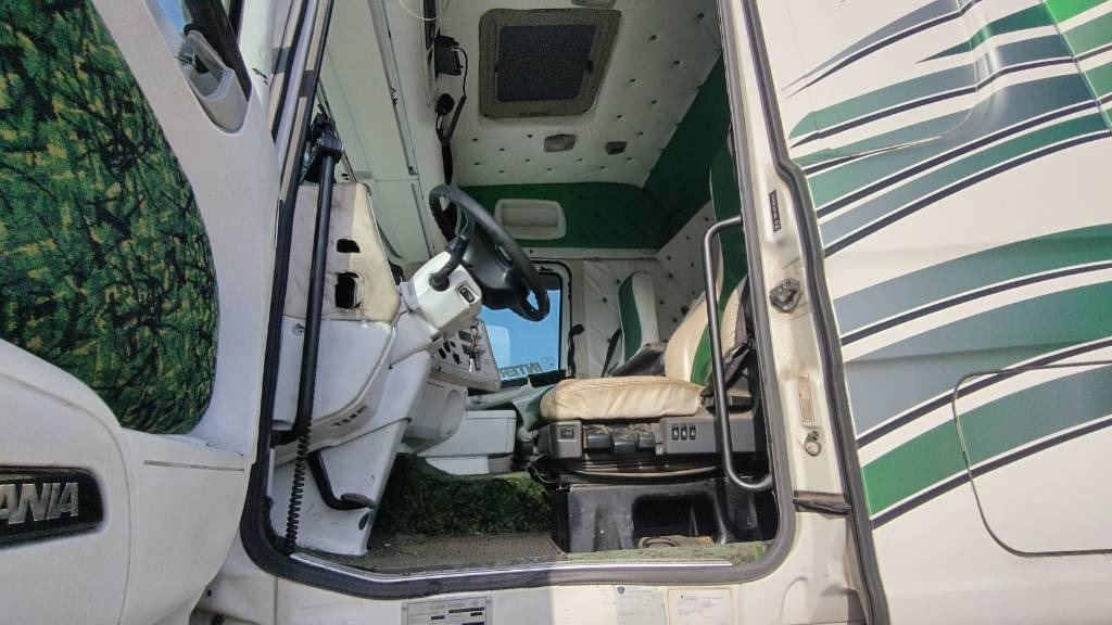 Scania R500 8x4 ilmajousi alusta - Грузовик-шасси: фото 4 Scania R500 8x4 ilmajousi alusta - Грузовик-шасси: фото 4