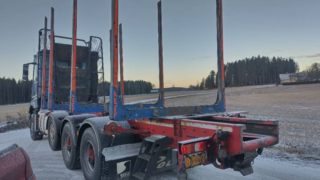Sisu 625 Polar puuauto, Fuller , SIISTI AUTO - Лесовоз: фото 3 Sisu 625 Polar puuauto, Fuller , SIISTI AUTO - Лесовоз: фото 3