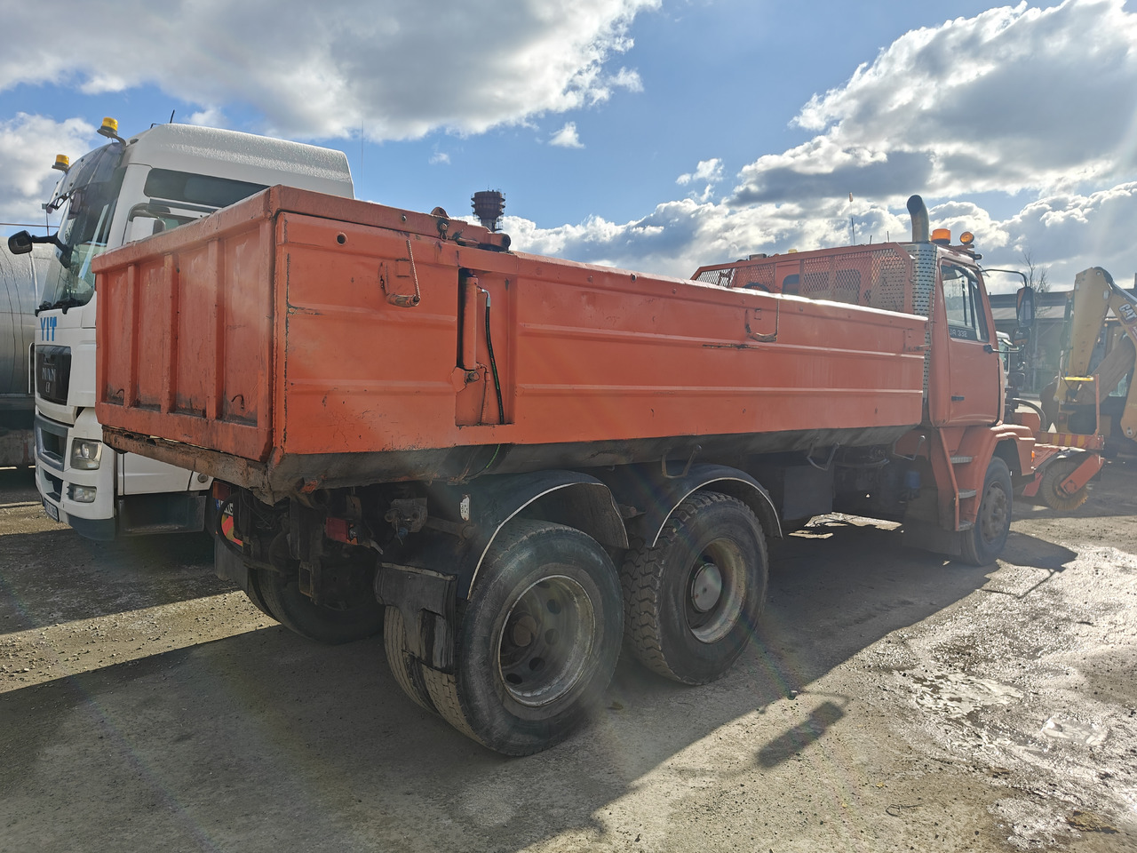 SISU SR 332 - Самосвал: фото 4 SISU SR 332 - Самосвал: фото 4