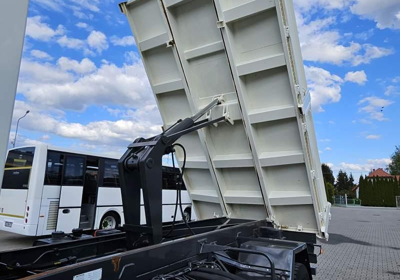 DAF LF 55.220 / SPROWADZONY Z FRANCJI / 119 000 KM - Самосвал: фото 4 DAF LF 55.220 / SPROWADZONY Z FRANCJI / 119 000 KM - Самосвал: фото 4