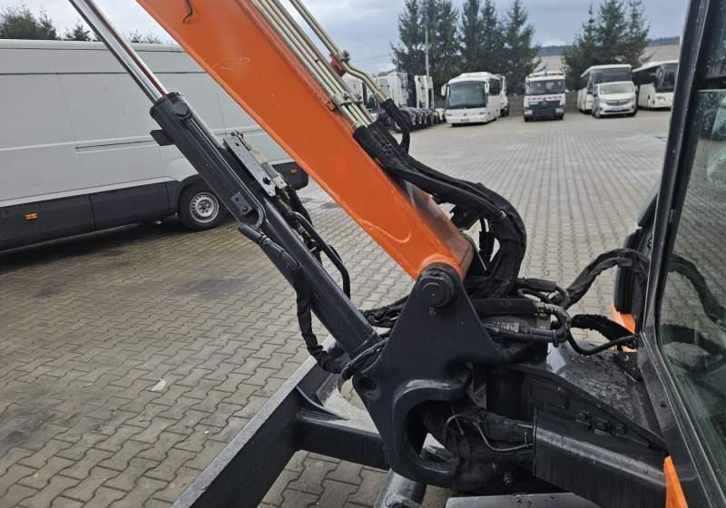 Hitachi ZX48U-5A CLR / 3 ŁYŻKI / SPROWADZONA / 2 300 MTH - Гусеничный экскаватор: фото 5 Hitachi ZX48U-5A CLR / 3 ŁYŻKI / SPROWADZONA / 2 300 MTH - Гусеничный экскаватор: фото 5