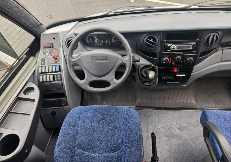 Iveco WING / SPROWADZONY/ 34 MIEJSCA/ MANUAL - Микроавтобус, Пассажирский фургон: фото 4 Iveco WING / SPROWADZONY/ 34 MIEJSCA/ MANUAL - Микроавтобус, Пассажирский фургон: фото 4