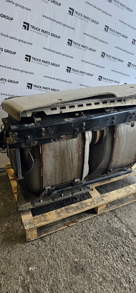 DAF DAF 106 XF, CF, EURO6, EURO 6 emission, catalyst, catalysator, exhaust system, silencer 1714742, 2481272, 2038420, 2188242, 1933421, 1714742, 2481272, 2038420, 2188242, 1933421, 2134913, 1708567,19720 - Катализатор для Грузовиков: фото 1 DAF DAF 106 XF, CF, EURO6, EURO 6 emission, catalyst, catalysator, exhaust system, silencer 1714742, 2481272, 2038420, 2188242, 1933421, 1714742, 2481272, 2038420, 2188242, 1933421, 2134913, 1708567,19720 - Катализатор для Грузовиков: фото 1