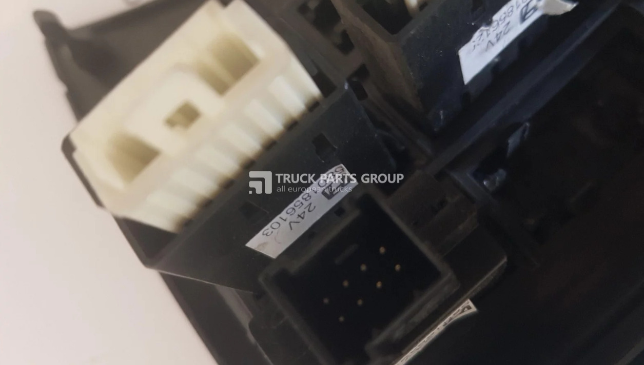 IVECO IVECO STRALIS EURO6 gearshift control, gearbox control switch buttons 5801856139, 5801654939, 5801856103, 5801721121, 5801281040, 5801328718, 4460650730, 504362202, 5801718341, 504388754, 0281020146, - Коробка передач и запчасти для Грузовиков: фото 5 IVECO IVECO STRALIS EURO6 gearshift control, gearbox control switch buttons 5801856139, 5801654939, 5801856103, 5801721121, 5801281040, 5801328718, 4460650730, 504362202, 5801718341, 504388754, 0281020146, - Коробка передач и запчасти для Грузовиков: фото 5