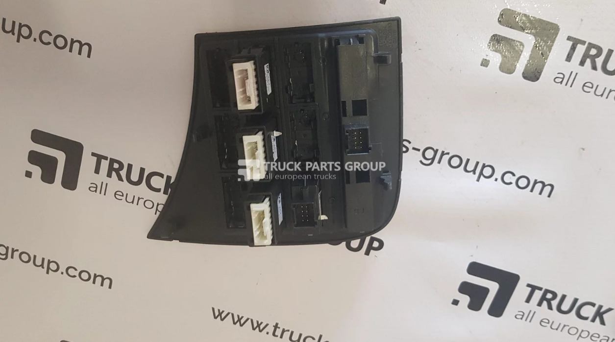 IVECO IVECO STRALIS EURO6 gearshift control, gearbox control switch buttons 5801856139, 5801654939, 5801856103, 5801721121, 5801281040, 5801328718, 4460650730, 504362202, 5801718341, 504388754, 0281020146, - Коробка передач и запчасти для Грузовиков: фото 2 IVECO IVECO STRALIS EURO6 gearshift control, gearbox control switch buttons 5801856139, 5801654939, 5801856103, 5801721121, 5801281040, 5801328718, 4460650730, 504362202, 5801718341, 504388754, 0281020146, - Коробка передач и запчасти для Грузовиков: фото 2