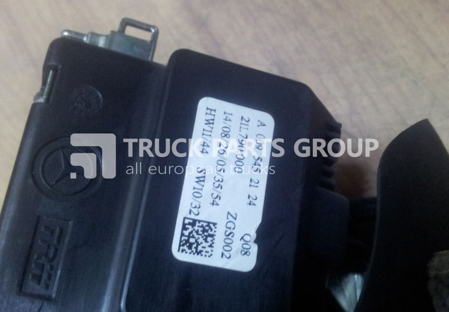 MERCEDES-BENZ Actros MP4 EURO5, EURO6 steering column switch, 0095452124 dashboard - Подрулевой переключатель для Грузовиков: фото 3 MERCEDES-BENZ Actros MP4 EURO5, EURO6 steering column switch, 0095452124 dashboard - Подрулевой переключатель для Грузовиков: фото 3