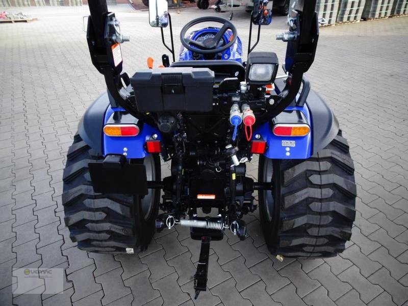 Farmtrac Farmtrac 22 22PS Industriebereifung Traktor Schlepper Mitsubishi - Минитрактор: фото 5 Farmtrac Farmtrac 22 22PS Industriebereifung Traktor Schlepper Mitsubishi - Минитрактор: фото 5