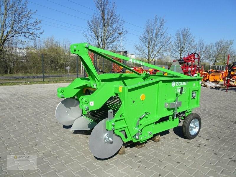 Vemac Kartoffelroder Bomet UPUS Z656 2reihig Siebkettenroder Roder NEU - Картофелеуборочный комбайн: фото 1 Vemac Kartoffelroder Bomet UPUS Z656 2reihig Siebkettenroder Roder NEU - Картофелеуборочный комбайн: фото 1