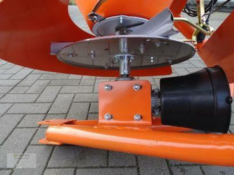 Новый Разбрасыватель удобрений Vemac Trichterstreuer Profi 650 Liter hydraulisch, Düngerstreuer Salzstreuer Streuer: фото 7