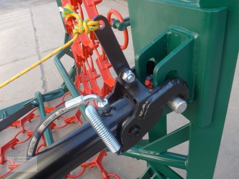 Новый Луговая борона Vemac Wiesenschleppe Schleppe Striegel Egge 6m hydraulisch Profi NEU: фото 10