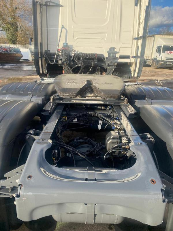 Тягач Scania R450: фото 13