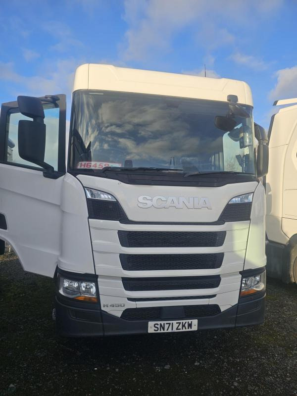 Тягач Scania R450: фото 18 Тягач Scania R450: фото 18