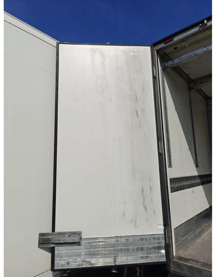 2018 Krone SDR Double Deck Cool Liner FP45 ThermoKing SLXi 300 Lifting Axle - Полуприцеп-рефрижератор: фото 3 2018 Krone SDR Double Deck Cool Liner FP45 ThermoKing SLXi 300 Lifting Axle - Полуприцеп-рефрижератор: фото 3