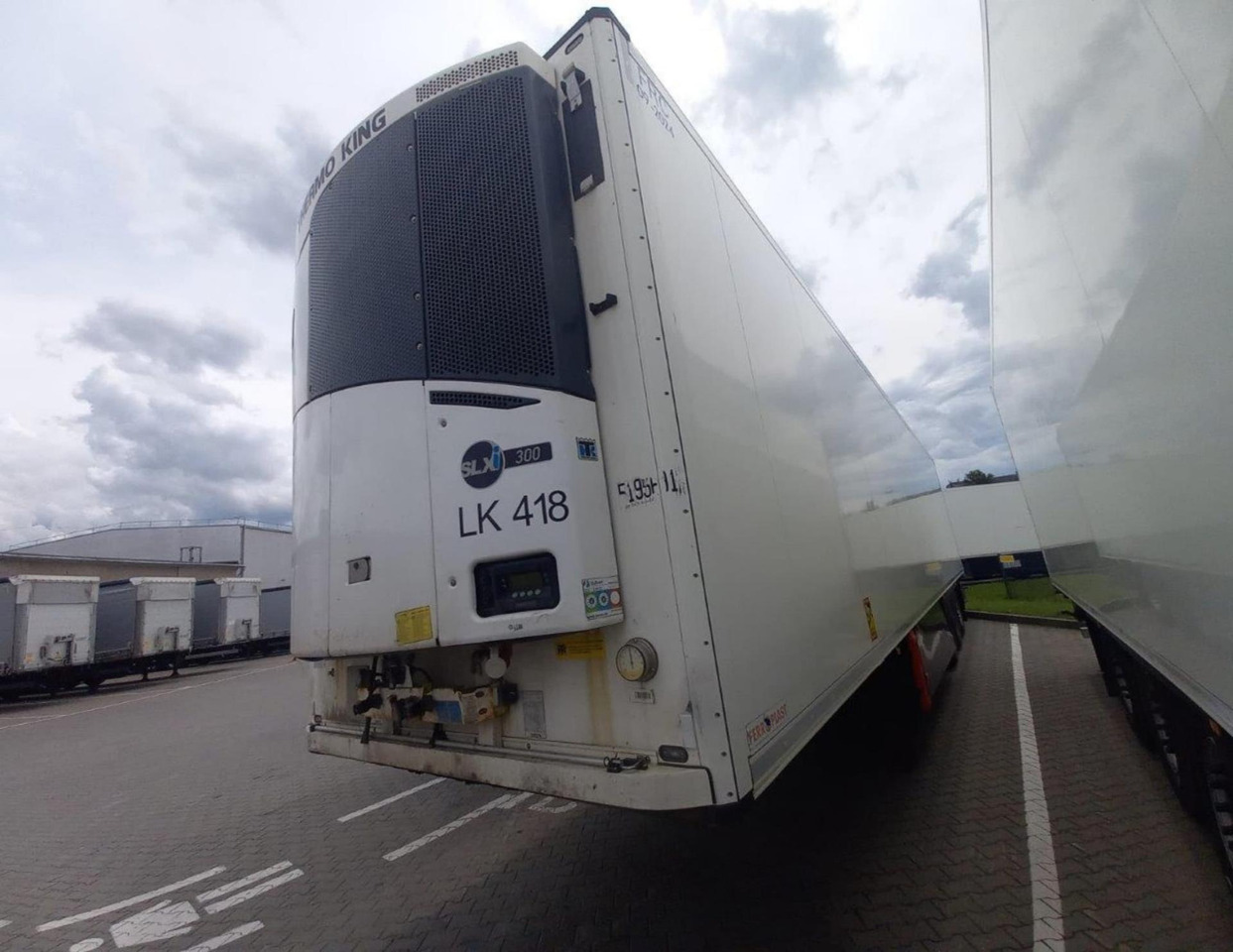 2018 Schmitz Cargobull SKO FP 60 ThermoKing SLXi 300 - Полуприцеп-рефрижератор: фото 5 2018 Schmitz Cargobull SKO FP 60 ThermoKing SLXi 300 - Полуприцеп-рефрижератор: фото 5