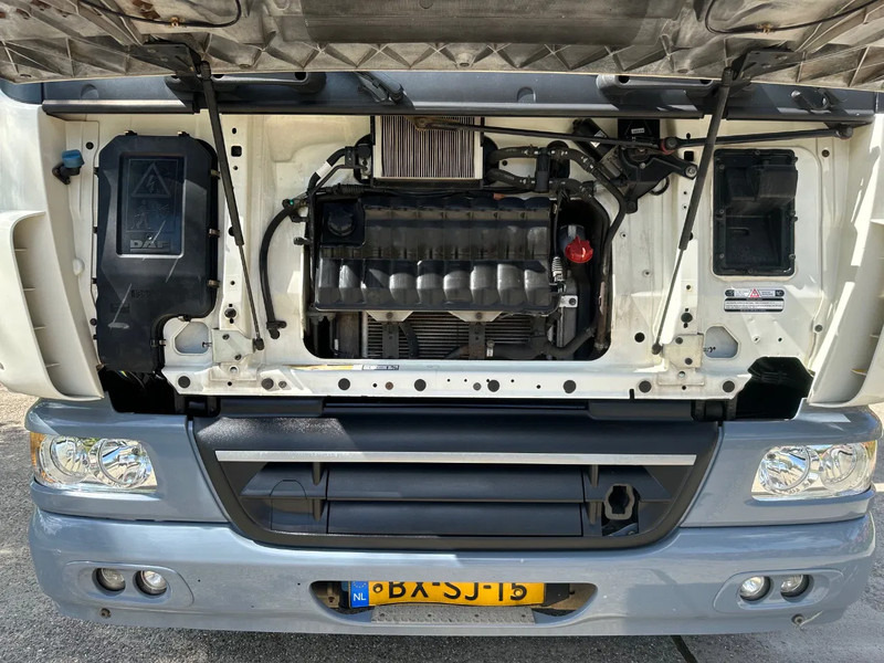 DAF CF 75.310 FAN / NL TRUCK / 6x2 / FUEL TANK 4 COMP. / 22 m3 / EURO5 / TOP CONDITION!! - Грузовик-цистерна: фото 3 DAF CF 75.310 FAN / NL TRUCK / 6x2 / FUEL TANK 4 COMP. / 22 m3 / EURO5 / TOP CONDITION!! - Грузовик-цистерна: фото 3