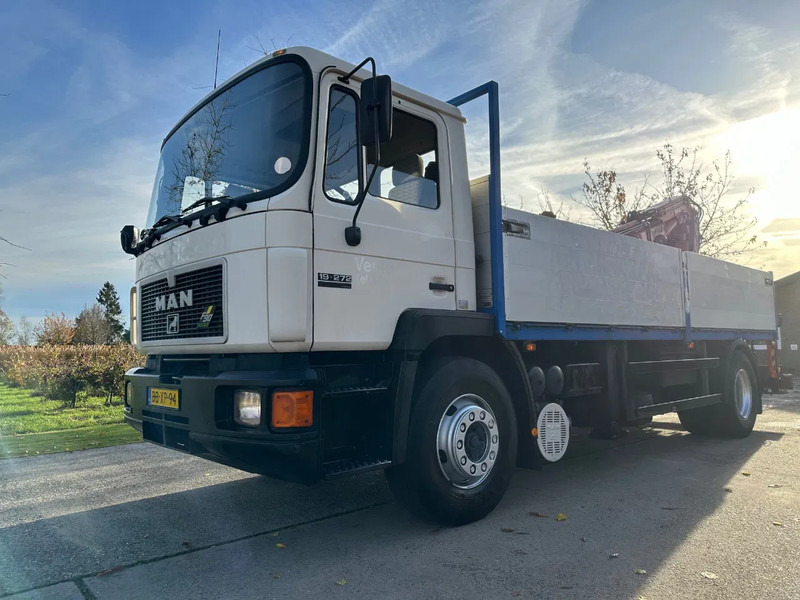 MAN 19.272 F90 / NL TRUCK / 4X2 / EURO1 / ATLAS AK140.1-6,2/1 / MANUAL / FIRST OWNER - Автоманипулятор: фото 1 MAN 19.272 F90 / NL TRUCK / 4X2 / EURO1 / ATLAS AK140.1-6,2/1 / MANUAL / FIRST OWNER - Автоманипулятор: фото 1