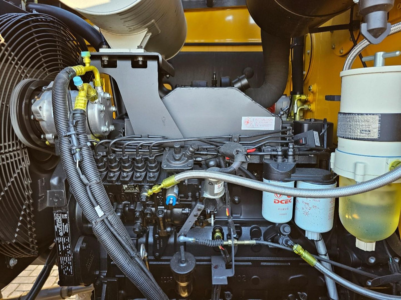 Новый Грейдер XCMG GR165: фото 15 Новый Грейдер XCMG GR165: фото 15