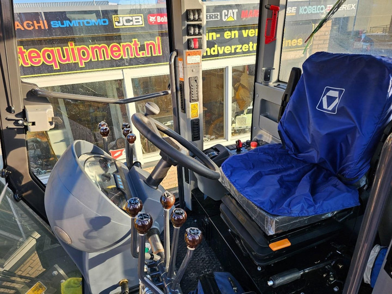 Новый Грейдер XCMG GR165: фото 17 Новый Грейдер XCMG GR165: фото 17