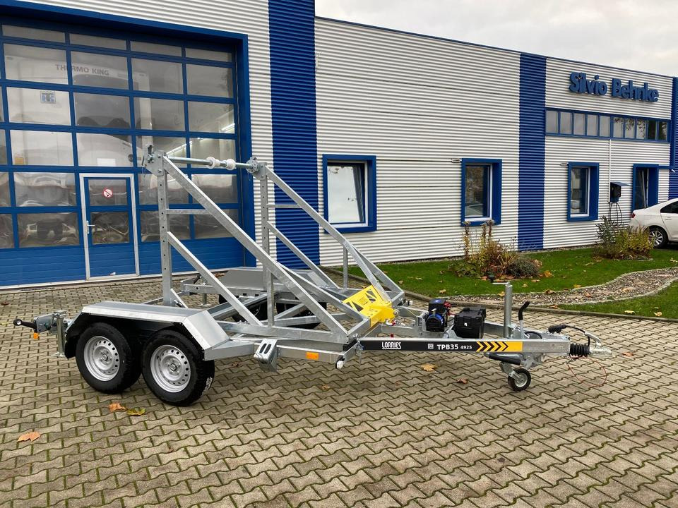 Lorries Kabeltrommel-Anhänger 3500KG mit E-Winde *INKL.19% MWST.*Kabelanhänger Sofort Verfügbar! - Кабельный транспортер: фото 1 Lorries Kabeltrommel-Anhänger 3500KG mit E-Winde *INKL.19% MWST.*Kabelanhänger Sofort Verfügbar! - Кабельный транспортер: фото 1