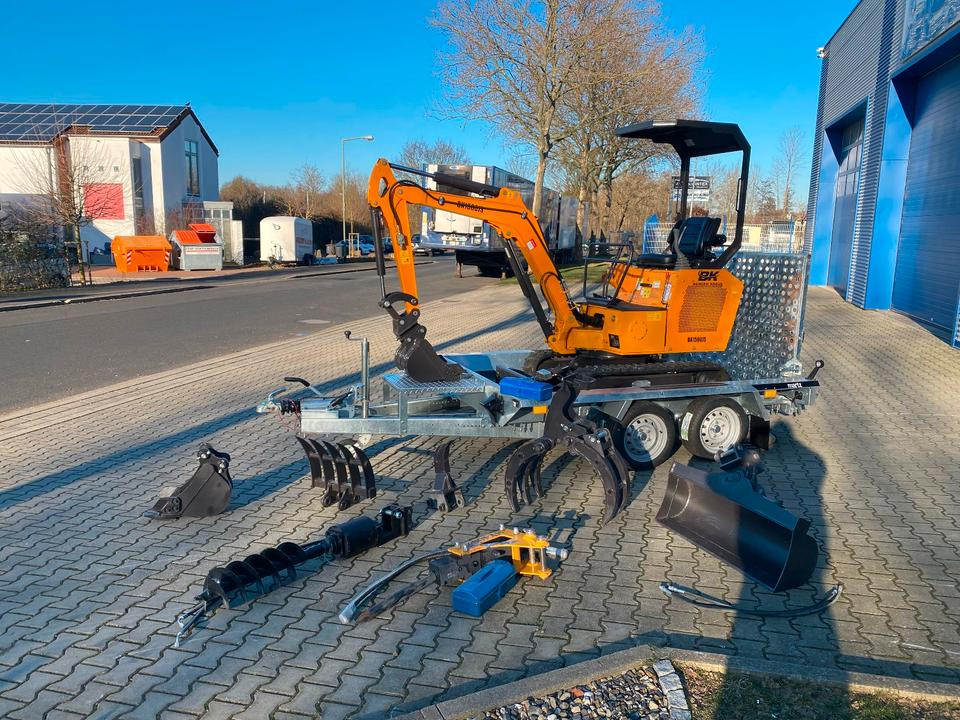 Minibagger BK1500JS + Anhänger + Zubehör *INKL.19% MWST*KUBOTA*BERGER KRAUS*JOYSTICK*ZUBEHÖRPAKET GROß*SOFORT!* - Мини-экскаватор, Прицеп: фото 2 Minibagger BK1500JS + Anhänger + Zubehör *INKL.19% MWST*KUBOTA*BERGER KRAUS*JOYSTICK*ZUBEHÖRPAKET GROß*SOFORT!* - Мини-экскаватор, Прицеп: фото 2