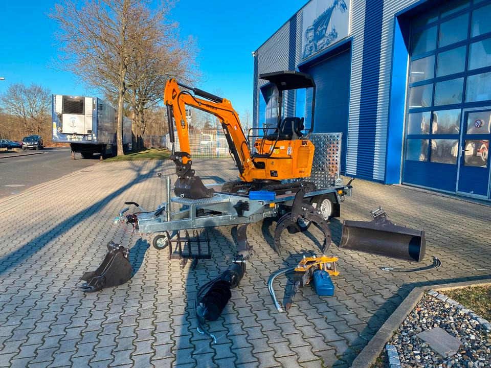 Minibagger BK1500JS + Anhänger + Zubehör *INKL.19% MWST*KUBOTA*BERGER KRAUS*JOYSTICK*ZUBEHÖRPAKET GROß*SOFORT!* - Мини-экскаватор, Прицеп: фото 1 Minibagger BK1500JS + Anhänger + Zubehör *INKL.19% MWST*KUBOTA*BERGER KRAUS*JOYSTICK*ZUBEHÖRPAKET GROß*SOFORT!* - Мини-экскаватор, Прицеп: фото 1
