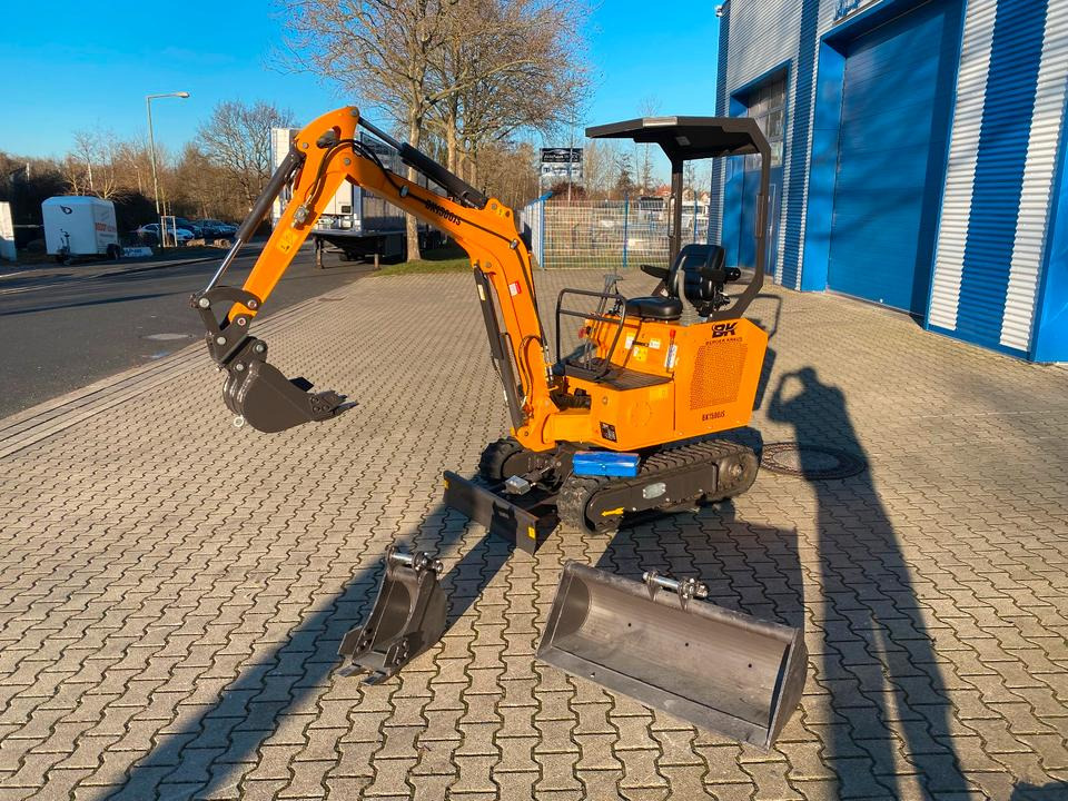 Minibagger BK1500JS *INKL.19% MWST*KUBOTA*BERGER KRAUS*JOYSTICK*SCHAUFELPAKET*SOFORT!* - Мини-экскаватор: фото 1 Minibagger BK1500JS *INKL.19% MWST*KUBOTA*BERGER KRAUS*JOYSTICK*SCHAUFELPAKET*SOFORT!* - Мини-экскаватор: фото 1